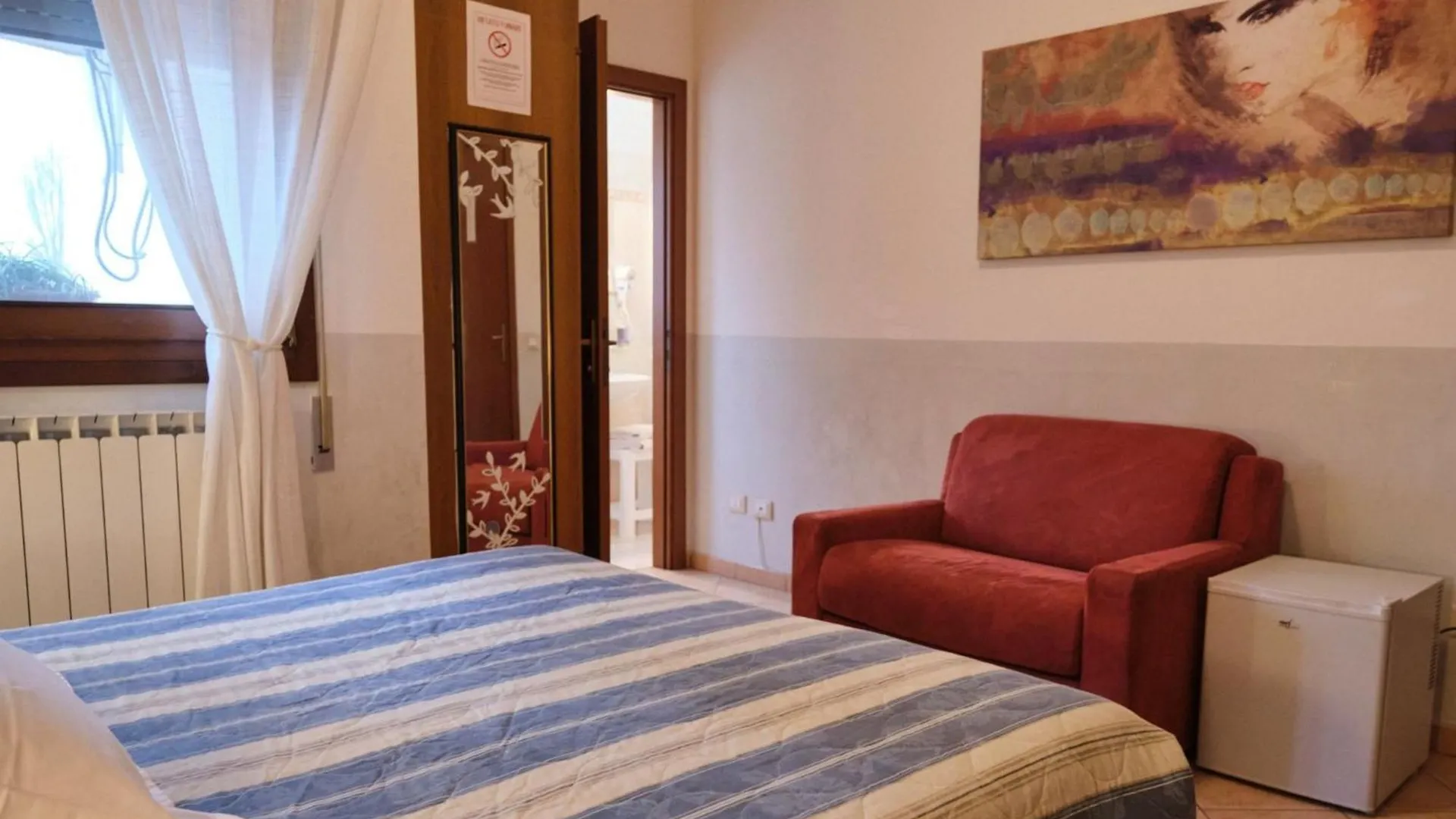 Room In Bb - Twin Or Double Room In A Lovely Bb In Porto Viro 0*,